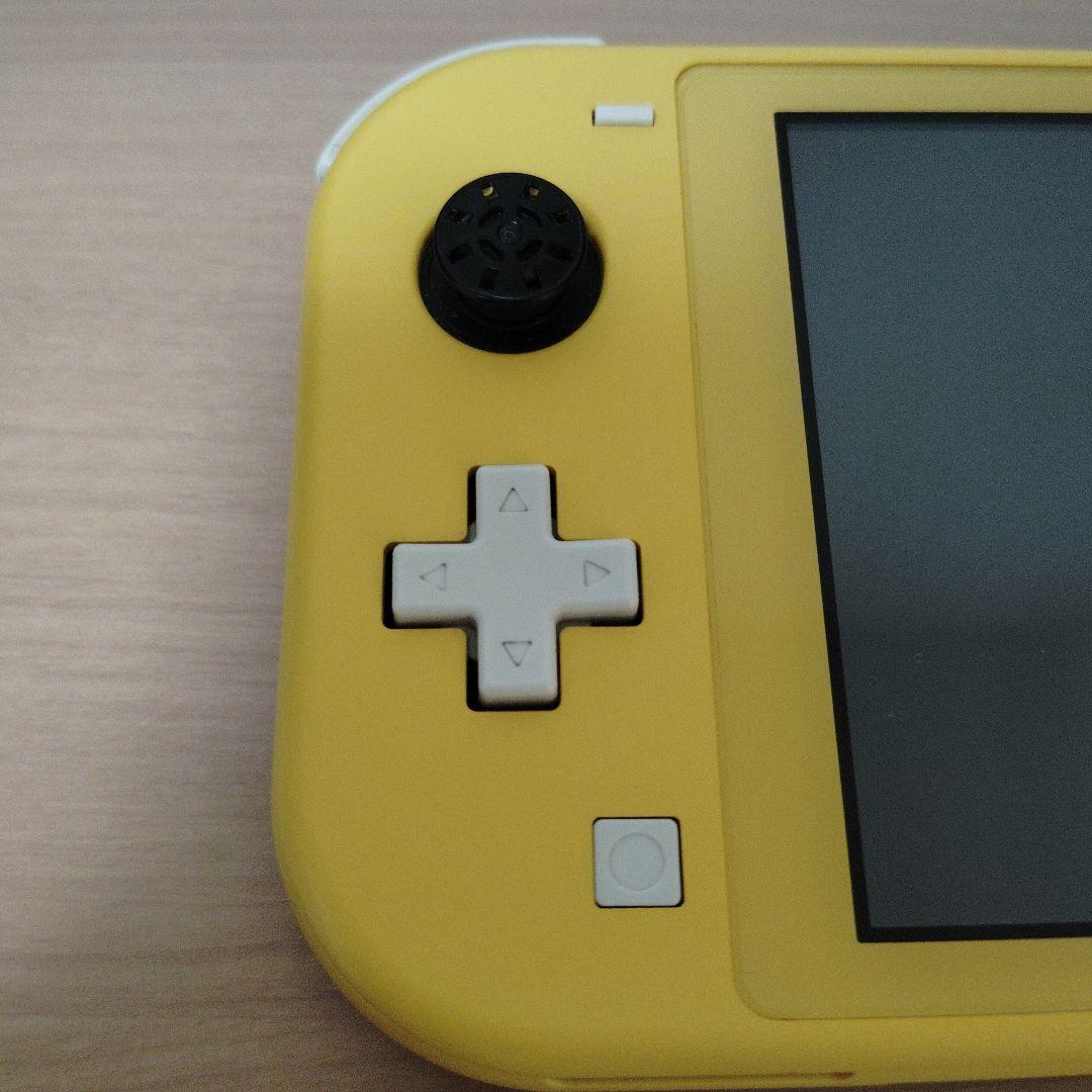 d*3様 Nintendo Switch Lite イエロー 本体【ジャンク】
