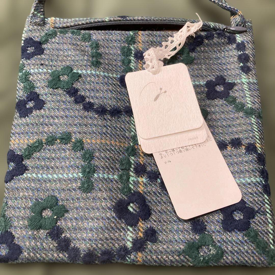 し*ー様 (新品)ミナペルホネンポケットバッグ