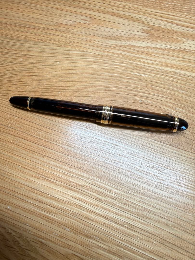 PILOT パイロット カスタム823　ブラウン M字