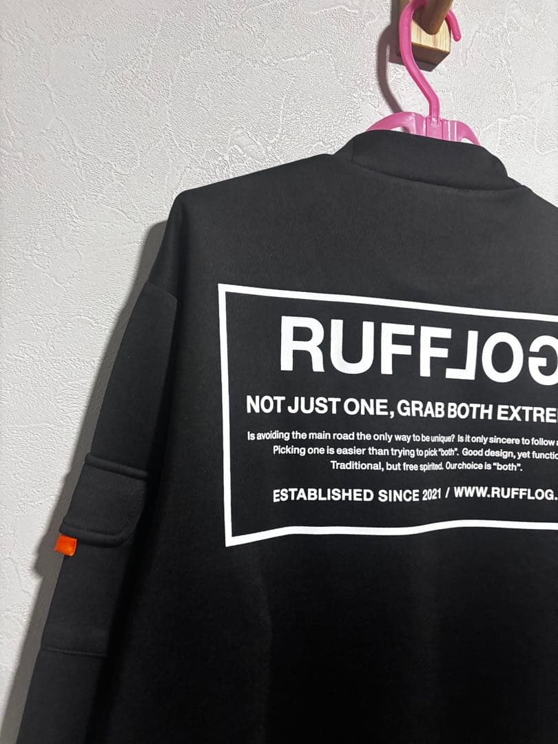 バックフレームロゴモックネックシャツ　ユニセックス　ラフロッグ　レディースフリー