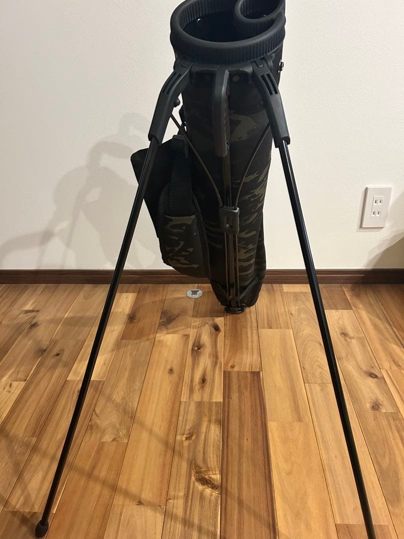 【美品】ROBUSTIN軽量ゴルフスタンドバッグ 1.2kg