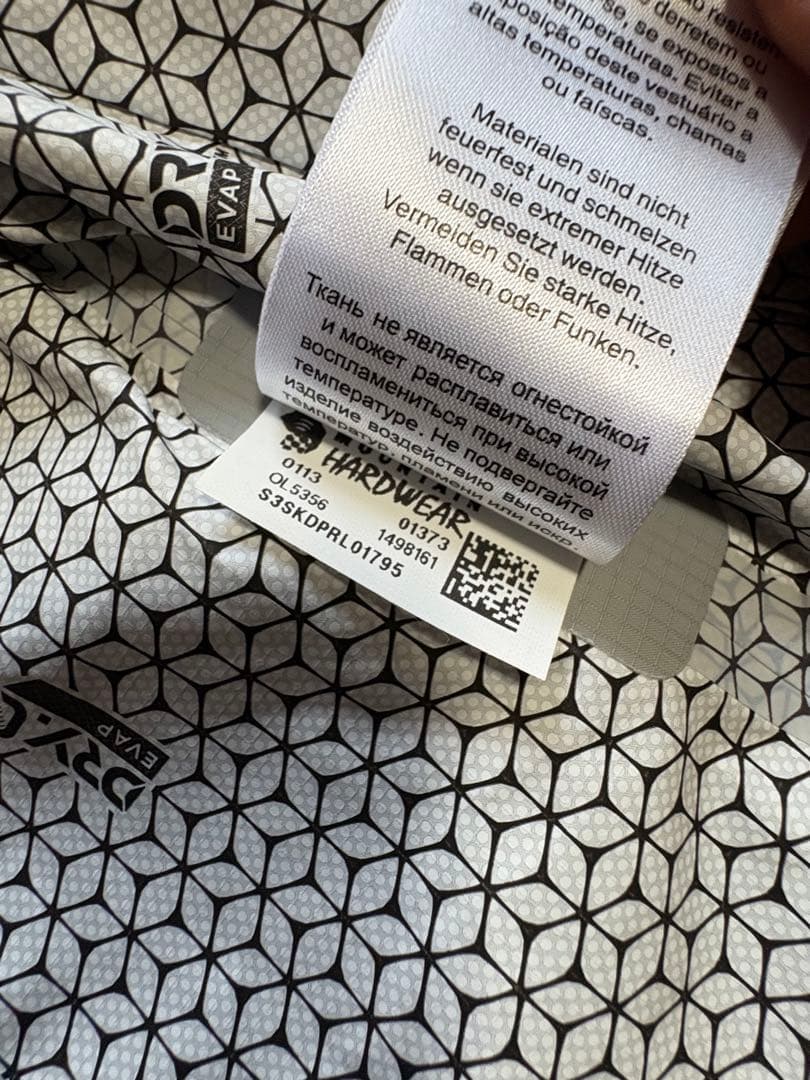 MOUNTAIN HARD WEAR レインジャケット