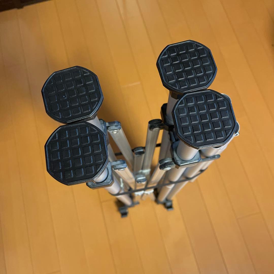 Coleman ナチュラルウッドロールテーブル　90