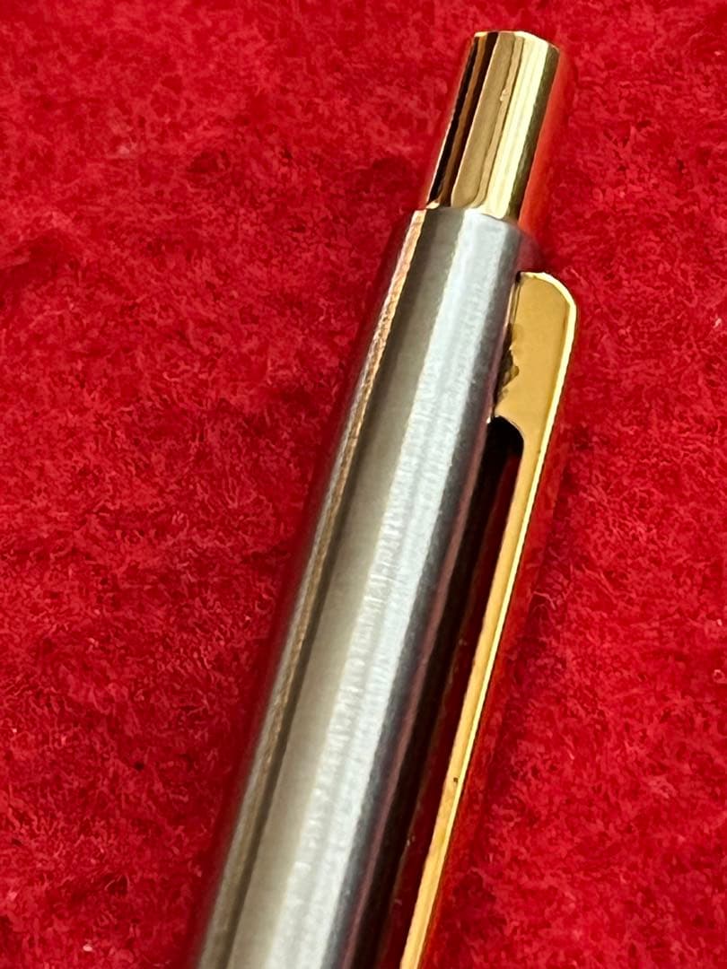 モンブランボールペン スリムライン シルバー／ゴールド ❗️ケース入‼️