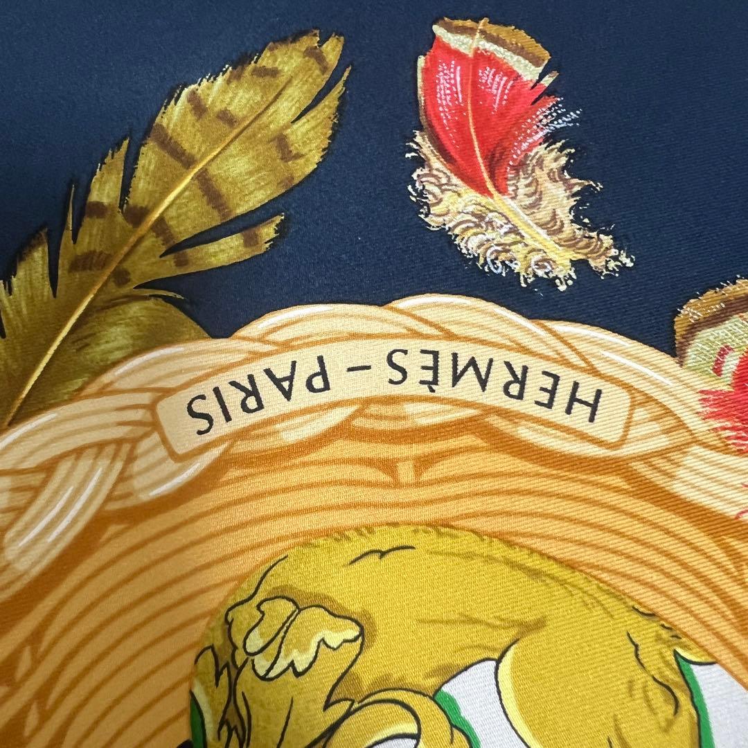 エルメスHermèsシルクsilkスカーフ　珍しい柄　大判　90