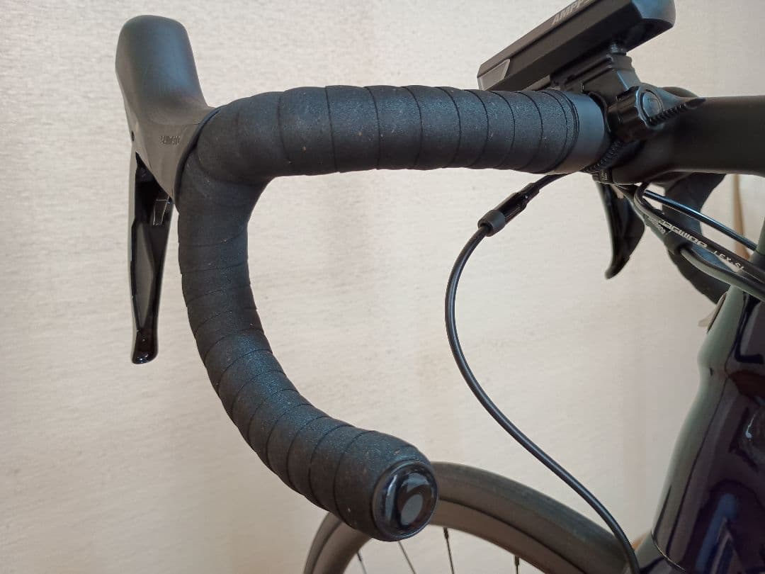 トレック エモンダALR 5ディスクブレーキ　シマノ105 サイズ52