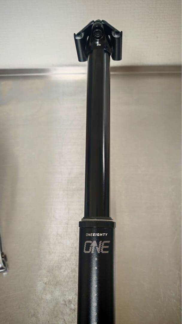OneUp Components V2 ドロッパーポスト 180mm