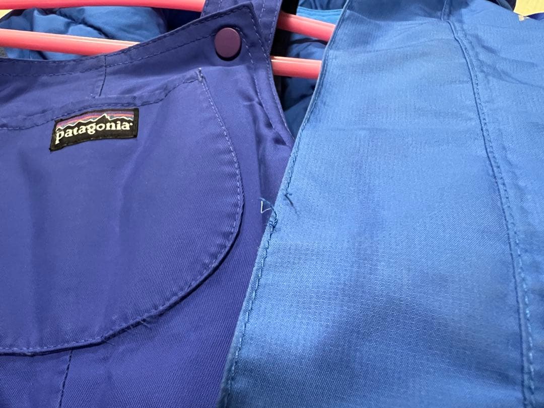 Patagonia 子ども用スキーウェア ブルー（上2T、下3T）
