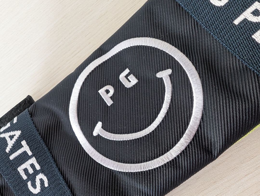 【新品未使用】 パーリーゲイツ マルチポーチ ニコちゃん