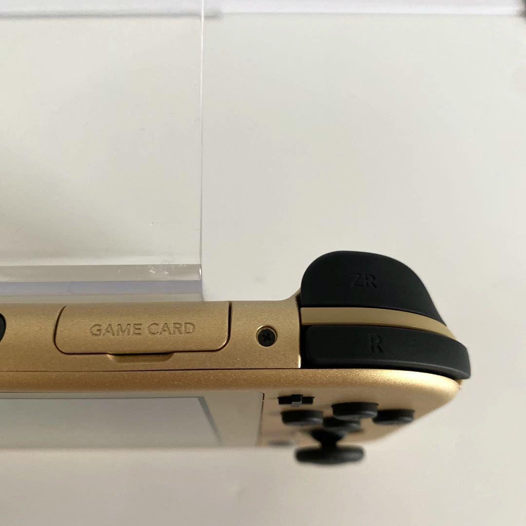 極美品　Switch Switch Lite本体 ハイラルエディション