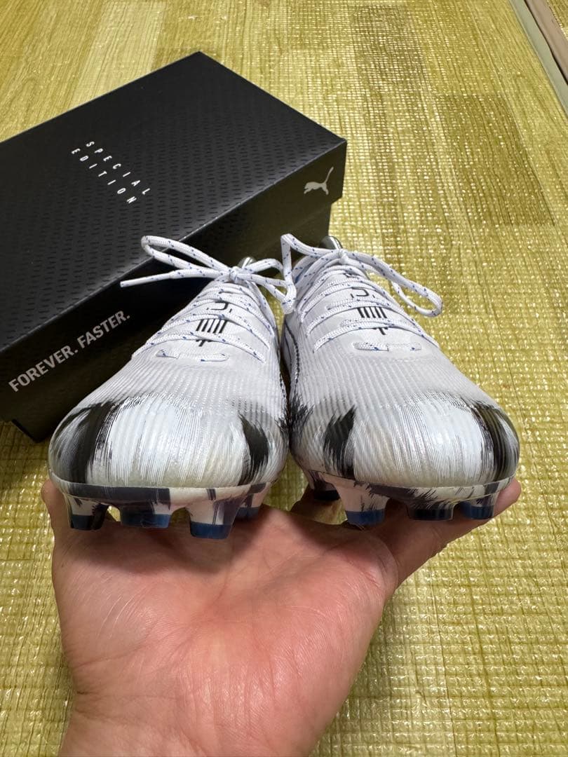 ★極美品★ プーマ ウルトラ6 アルティメット HG JPLE 限定品 25cm