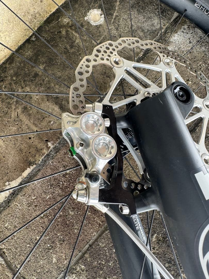 Forbidden bike Dreadnought Mサイズフレーム、リアサス