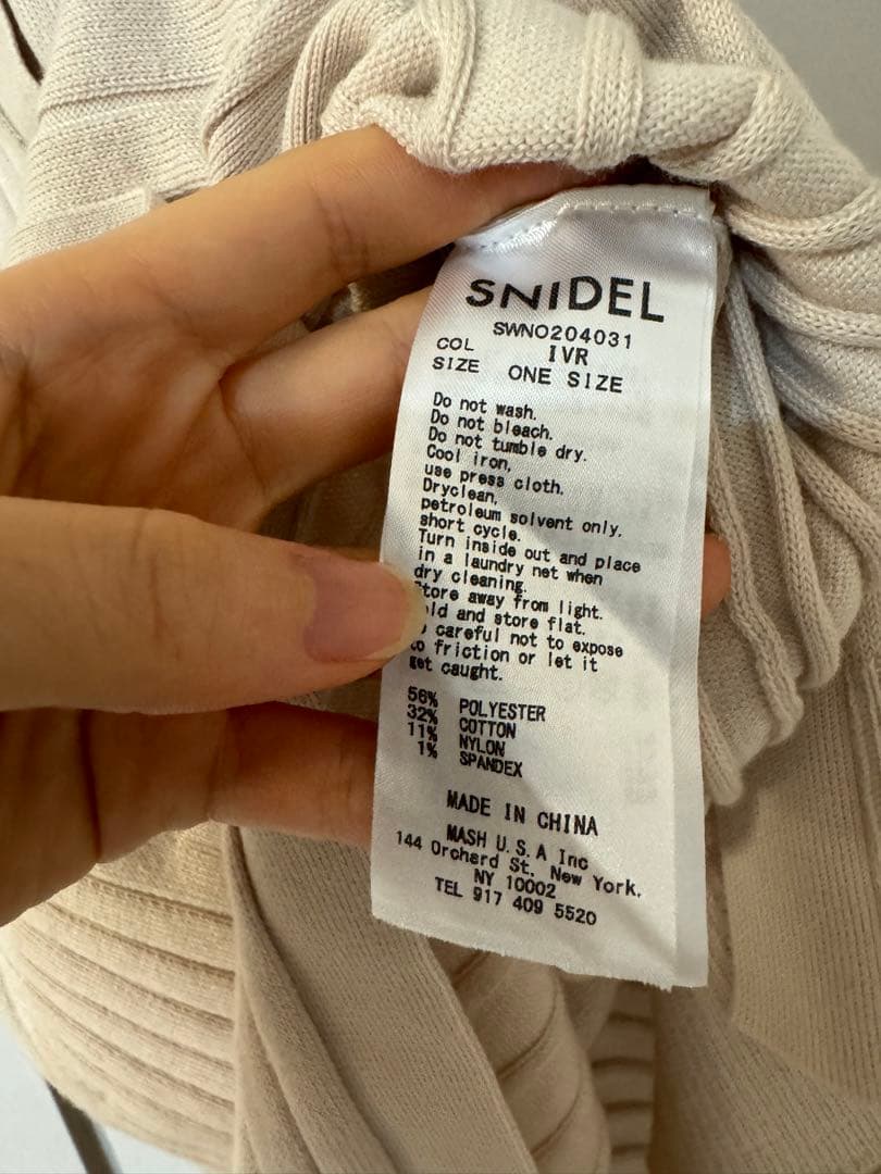 【新品タグ付き】スナイデルニットワンピース