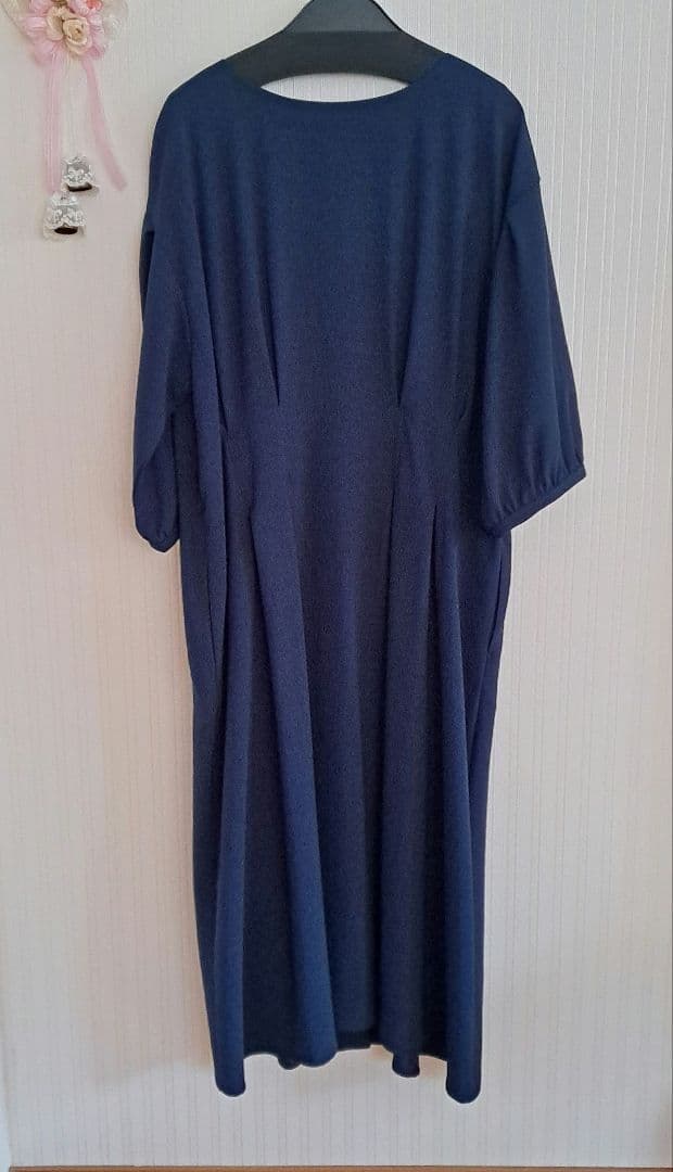 新品 ネイビーボタン付きロングワンピース ローズティアラ 大きいサイズ46