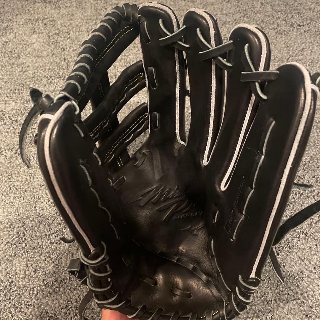 Mizuno ブラック 軟式グローブ