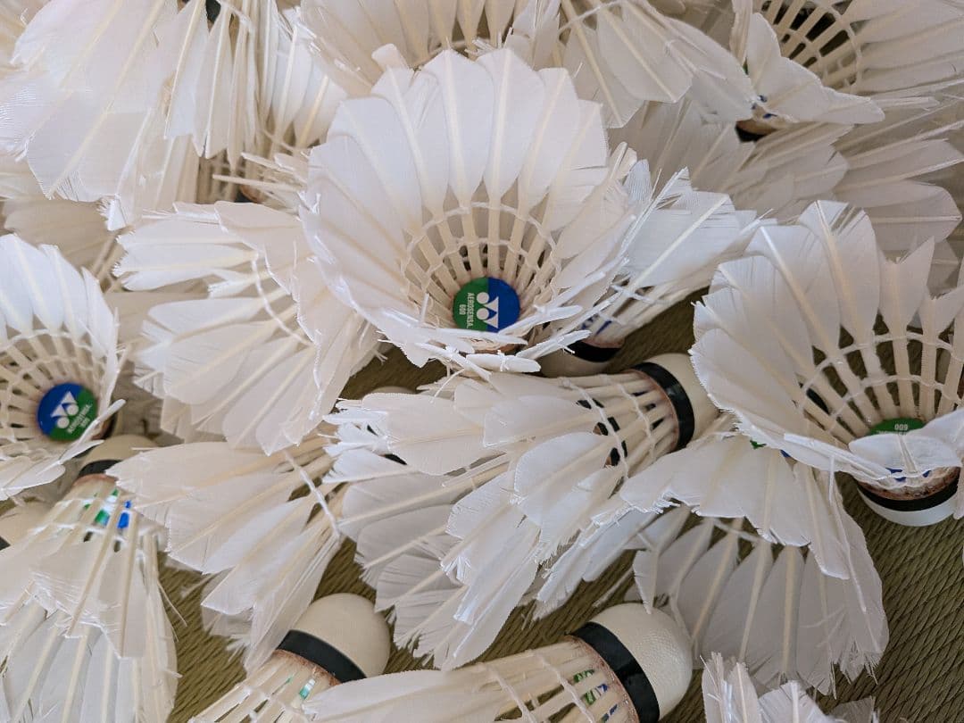 バドミントン　エアロセンサ600 ノック用　中古使用済みシャトル