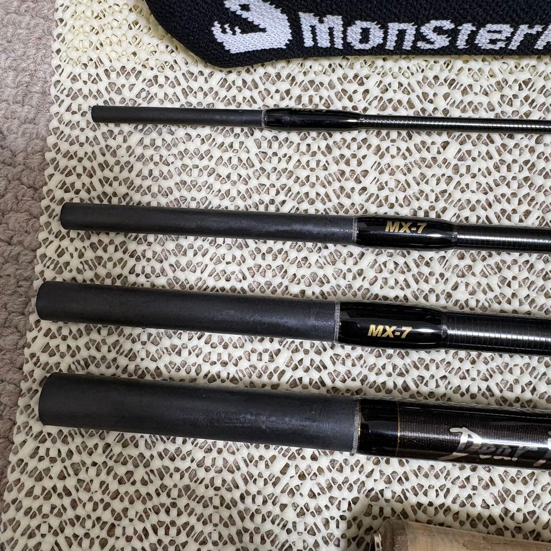 モンスターキス　ディアモンスターMXー7 Monster Kiss