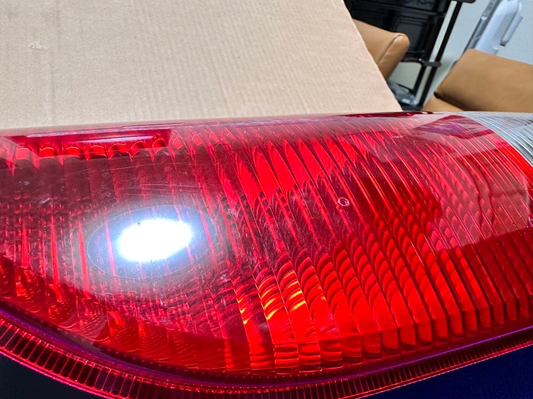 未使用 左右セット200系 前期 ハイエース 純正 テールランプ A045053