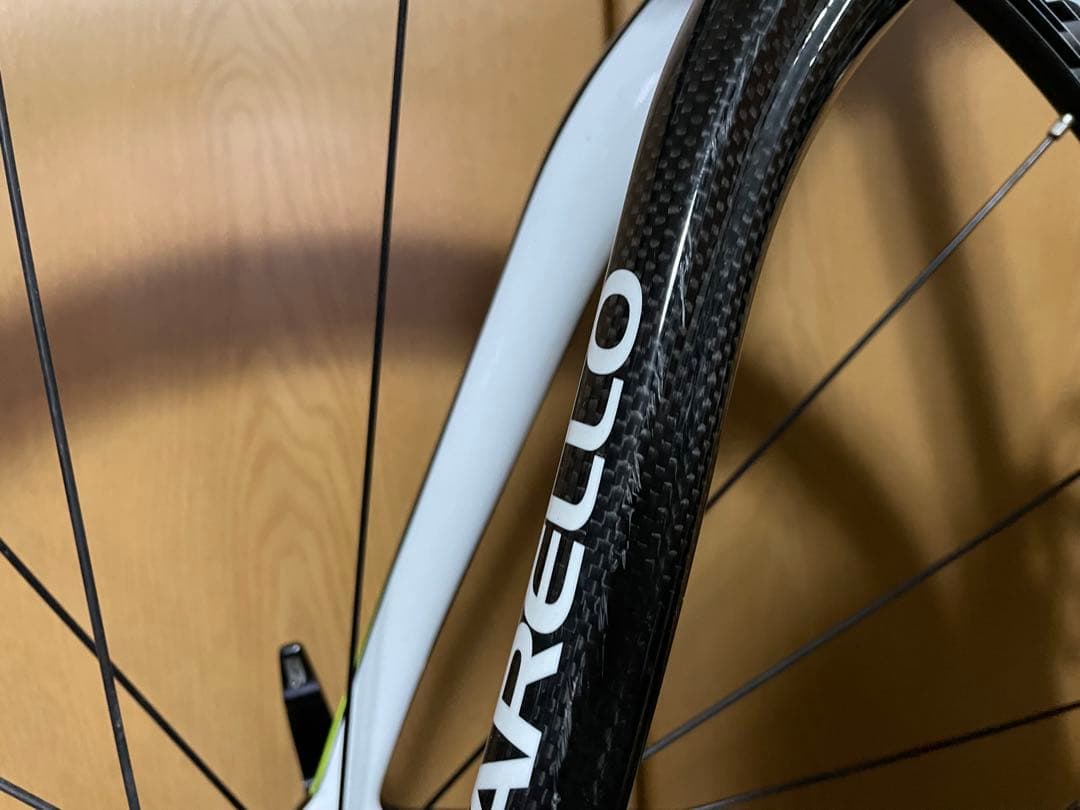 PINARELLO PRINCE 2015年　カンパニョーロ　コーラス