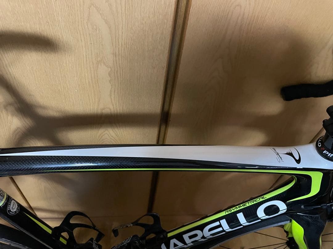 PINARELLO PRINCE 2015年　カンパニョーロ　コーラス