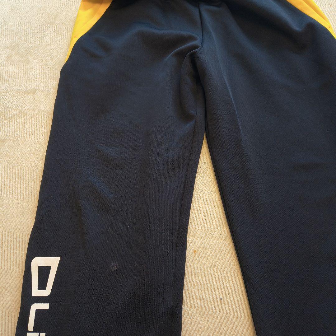 リベルタ ユニフォーム４点セットLサイズ　　大きいサイズ