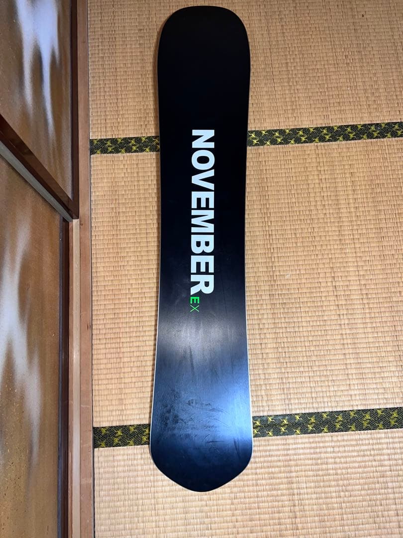 ノベンバースノーボードEX56