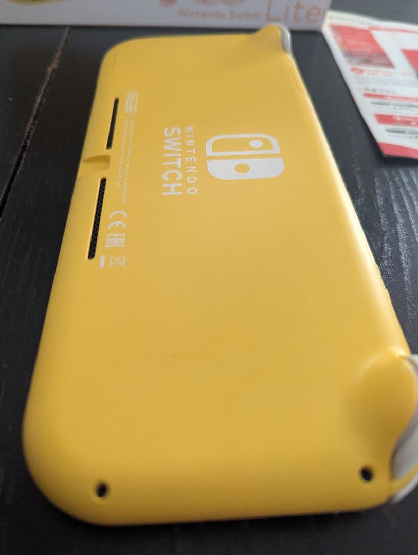 【ジャンク】Nintendo Switch Lite 本体 イエロー 箱付き