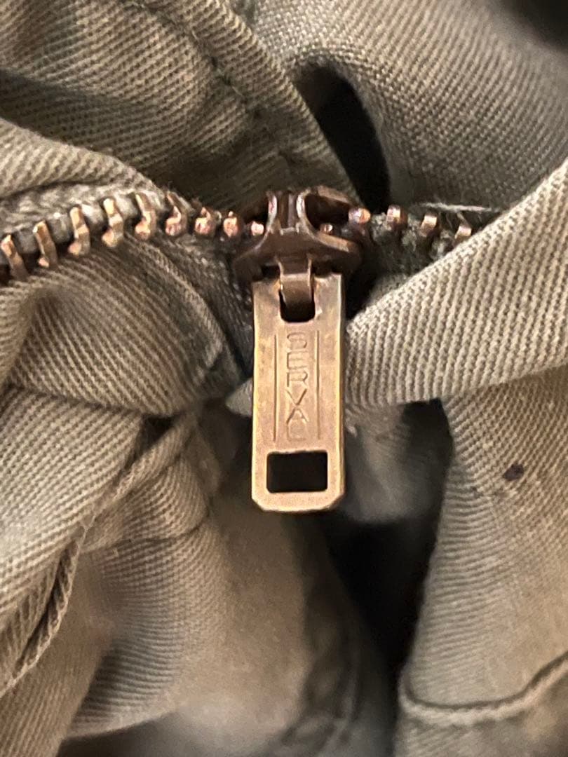 ベイカーパンツ　タグなし