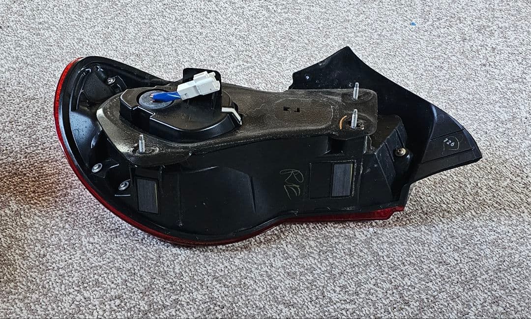 Toyota 86LEDテールランプ 2個セット レッド右左