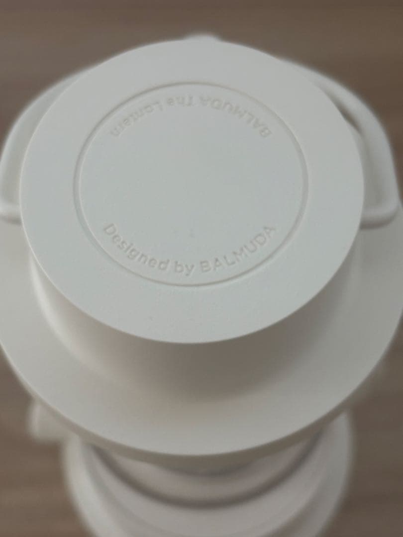 ［値下げ］BALMUDA バルミューダ LEDランタン ホワイト