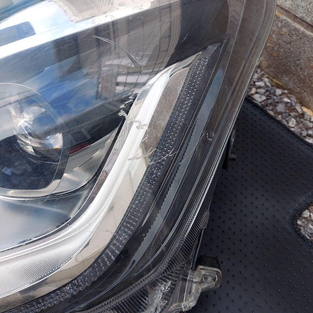 スズキ　純正　スイフト ZC13S/83S/53S/43S ライト W2967