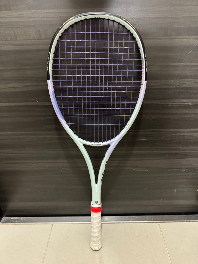 ソフトテニスラケット　ジオブレイク70Sステラ