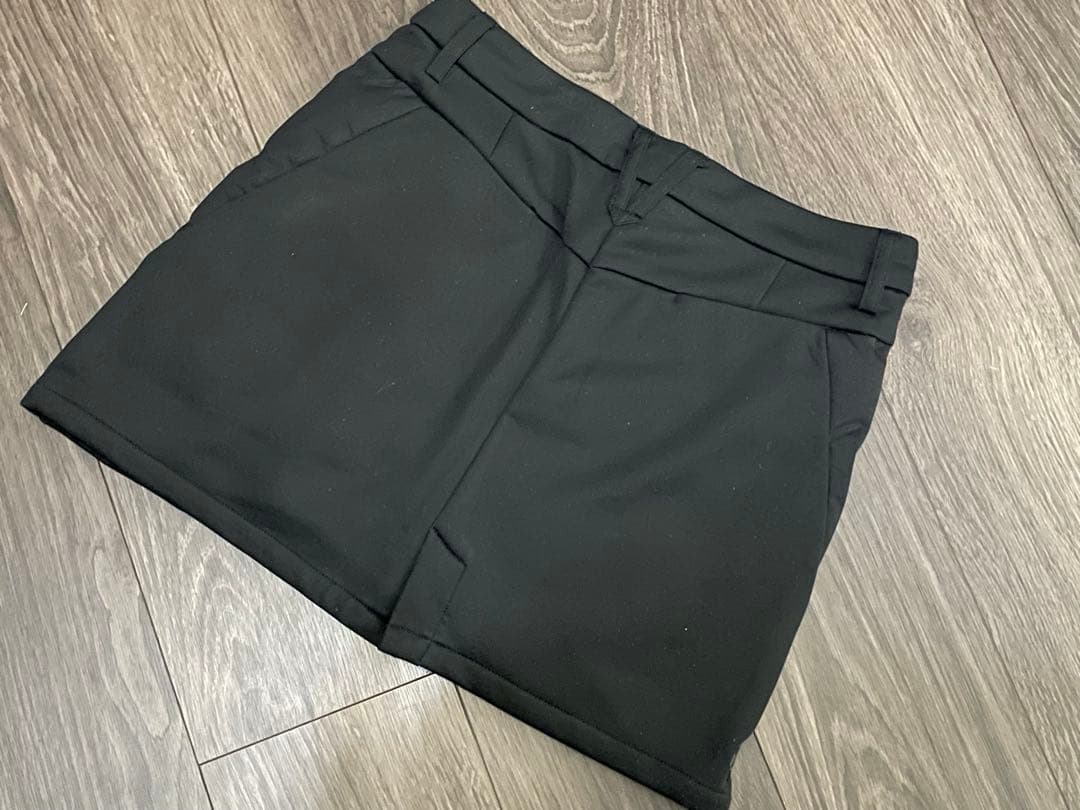 【美品】DESCENTE GOLF ダウン　スカート デサント 中綿　SS