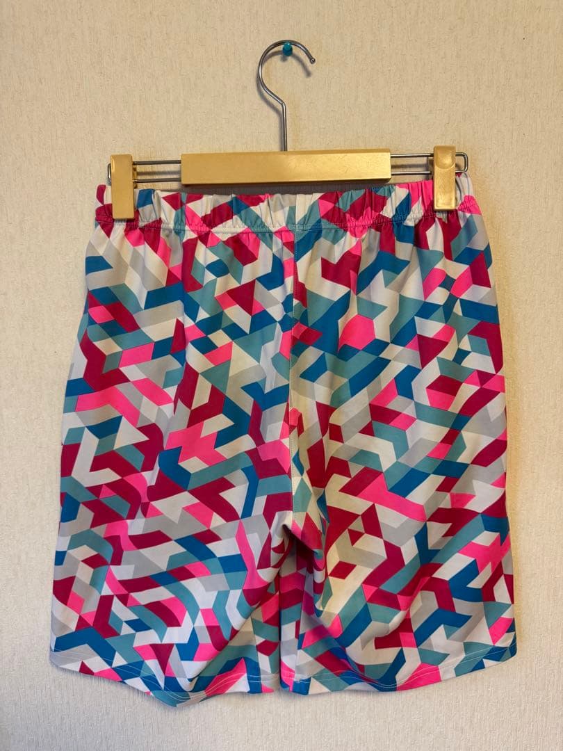 YONEX ヨネックス ハーフパンツ Oサイズ 幾何学柄 柄パン
