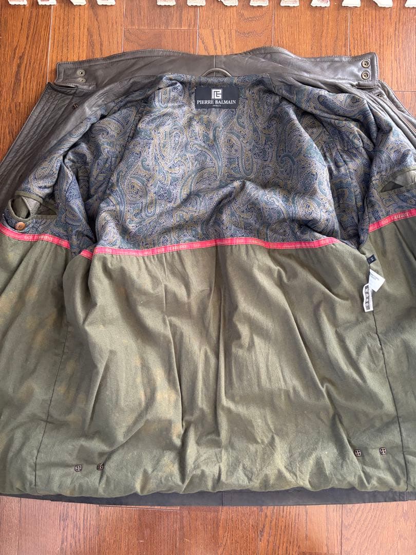 ピエールバルマン レザーコート