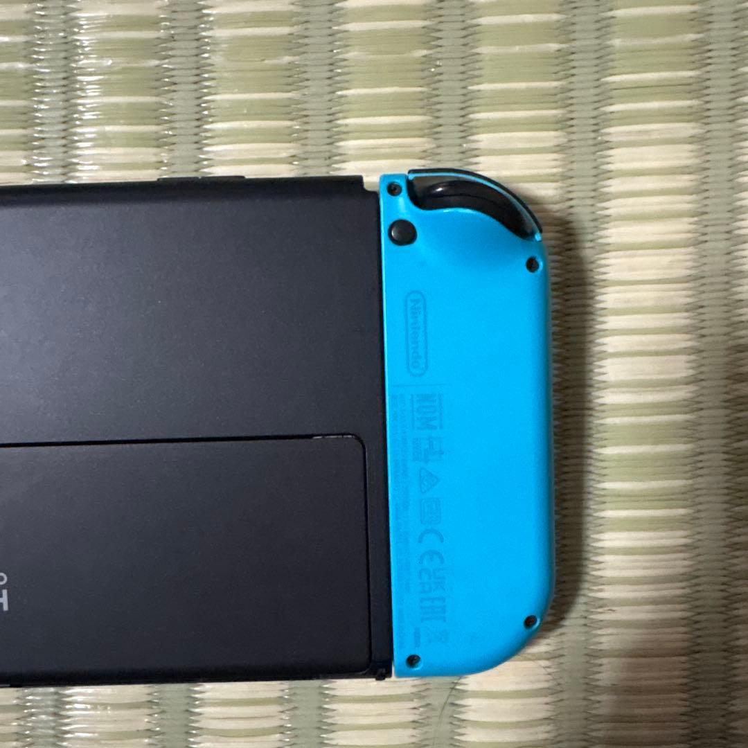 Nintendo Switch ネオンブルー/ネオンレッド 本体　有機ELモデル