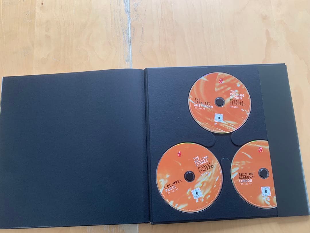ローリングストーンズ Totally Stripped 4Blu-ray+CD