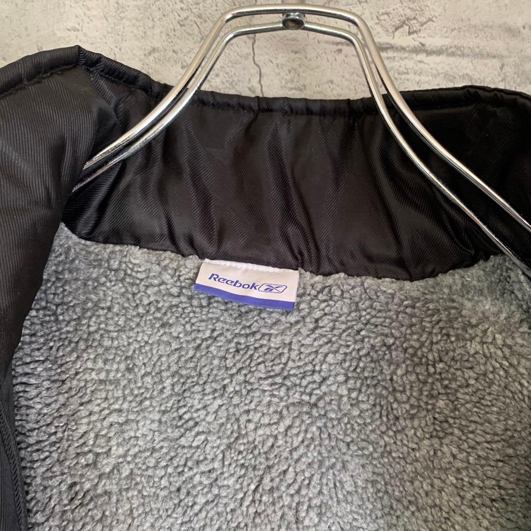 ブラックベンチコート リーボック