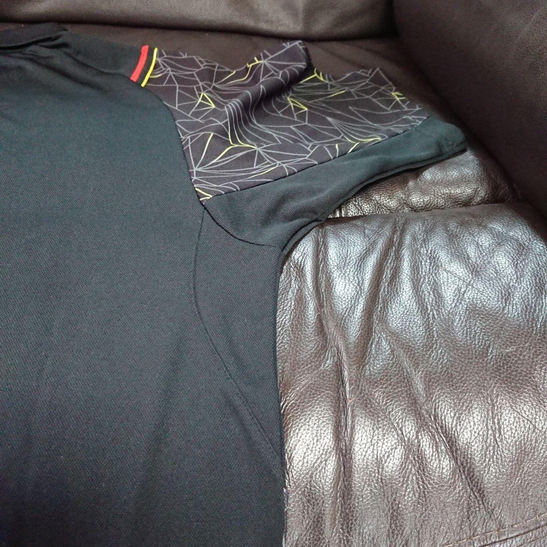 YONEX ポロシャツ Lサイズ 黒 幾何学模様