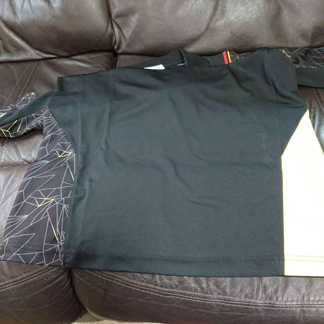 YONEX ポロシャツ Lサイズ 黒 幾何学模様