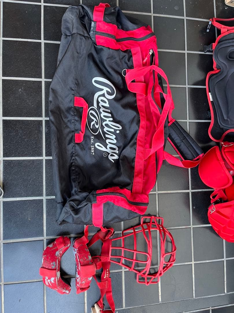 キャッチャー道具　セット　赤