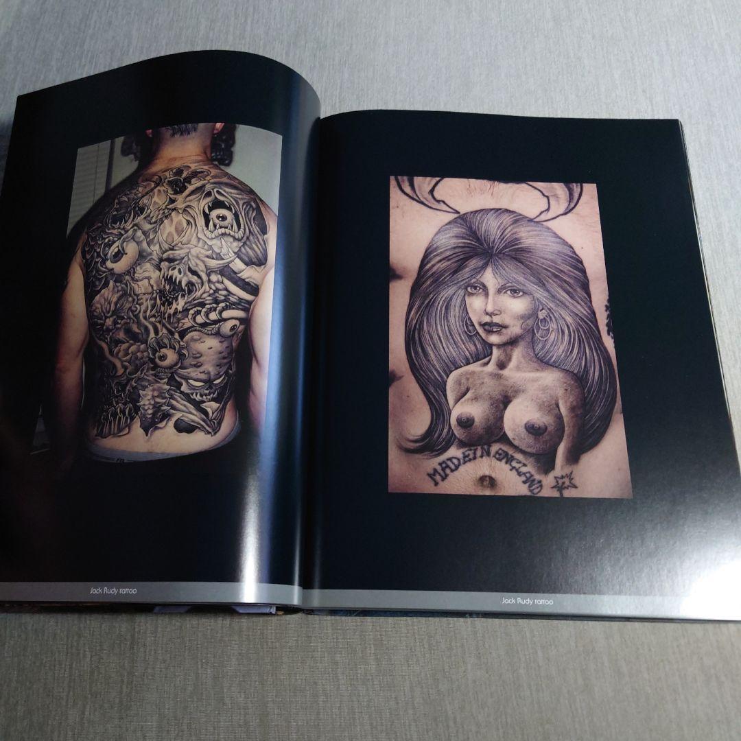 BLACK＆GREY TATTOO 1 FROM STREET ART