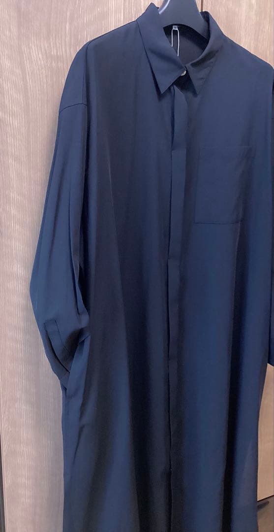 新品タグ付未使用　23区【洗える】シアーマットクロス ロング シャツ 　ブラック