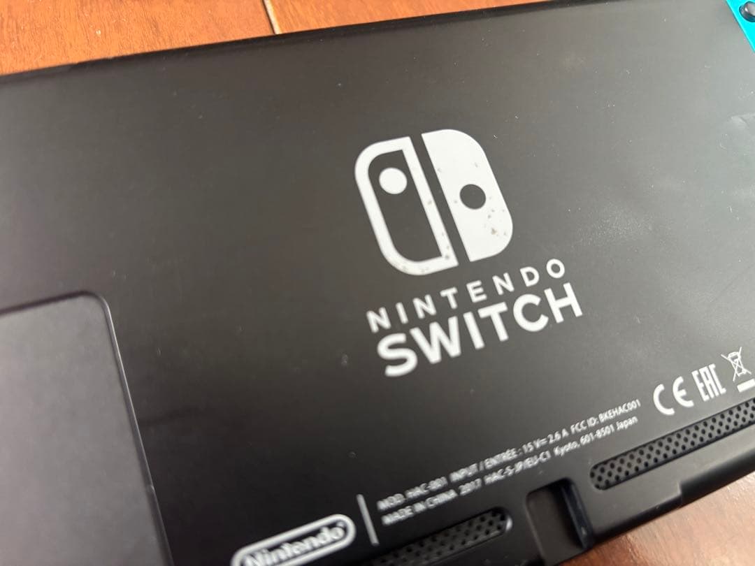 Nintendo Switch 本体（箱、付属品あり）