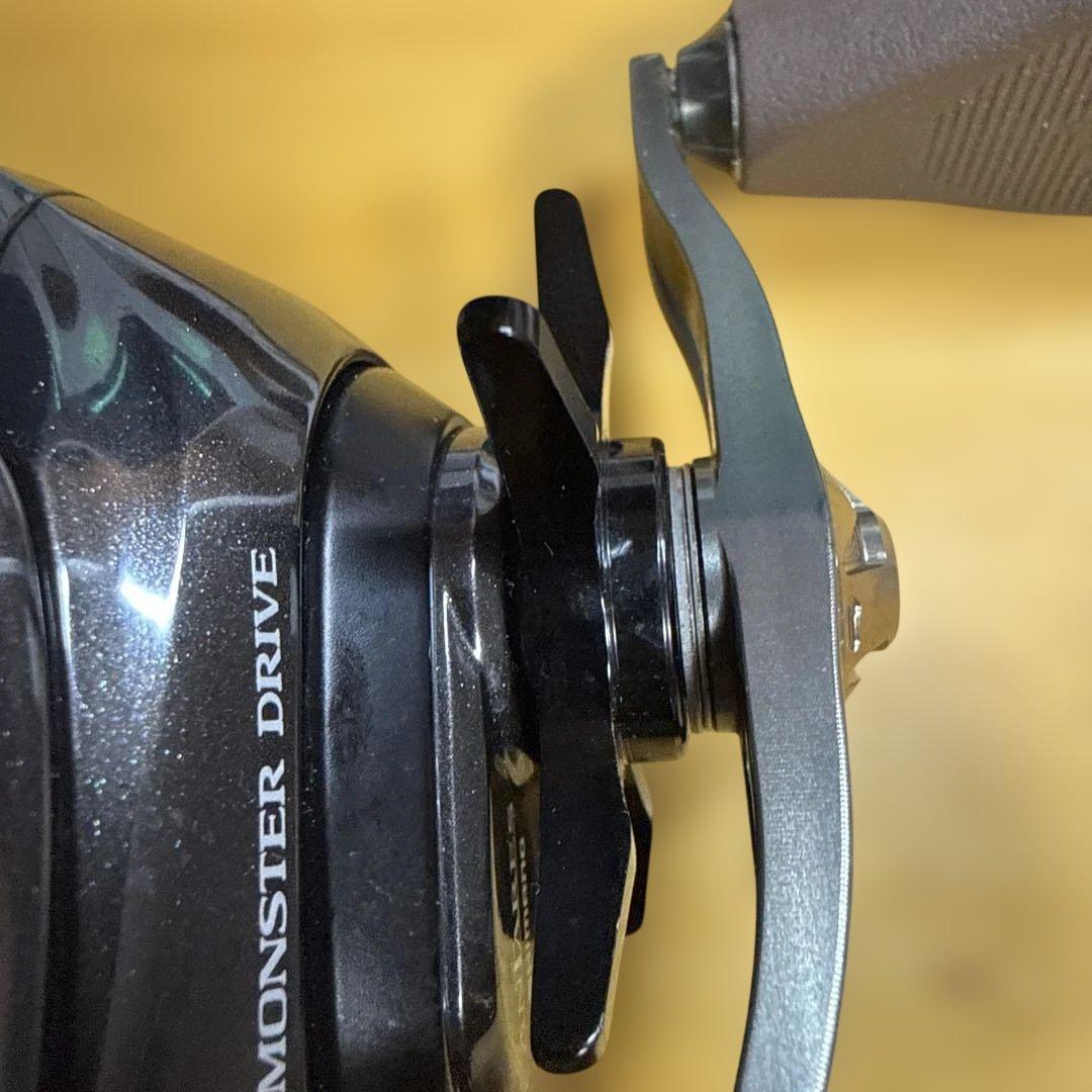 SHIMANO ANTARES DCMD 右ハンドル。 バリアルハンドル付き