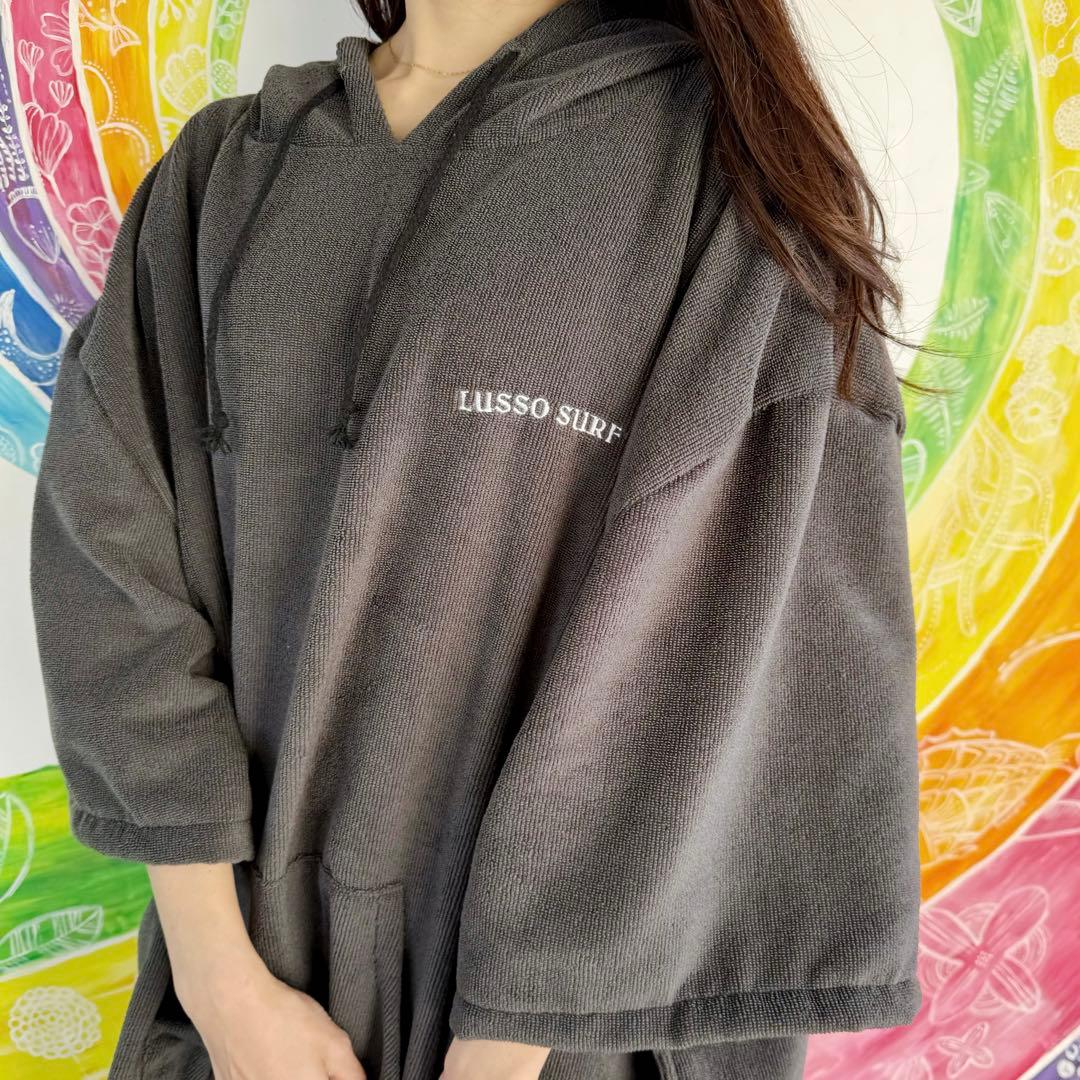 正規品　LUSSO SURF お着替えポンチョ　グレー⭐︎送料込み