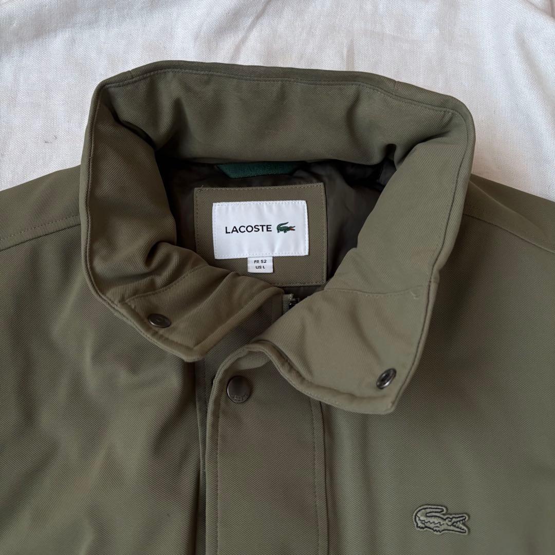 ラコステ 耐水透湿ピケ ダウンベスト カーキ Lサイズ