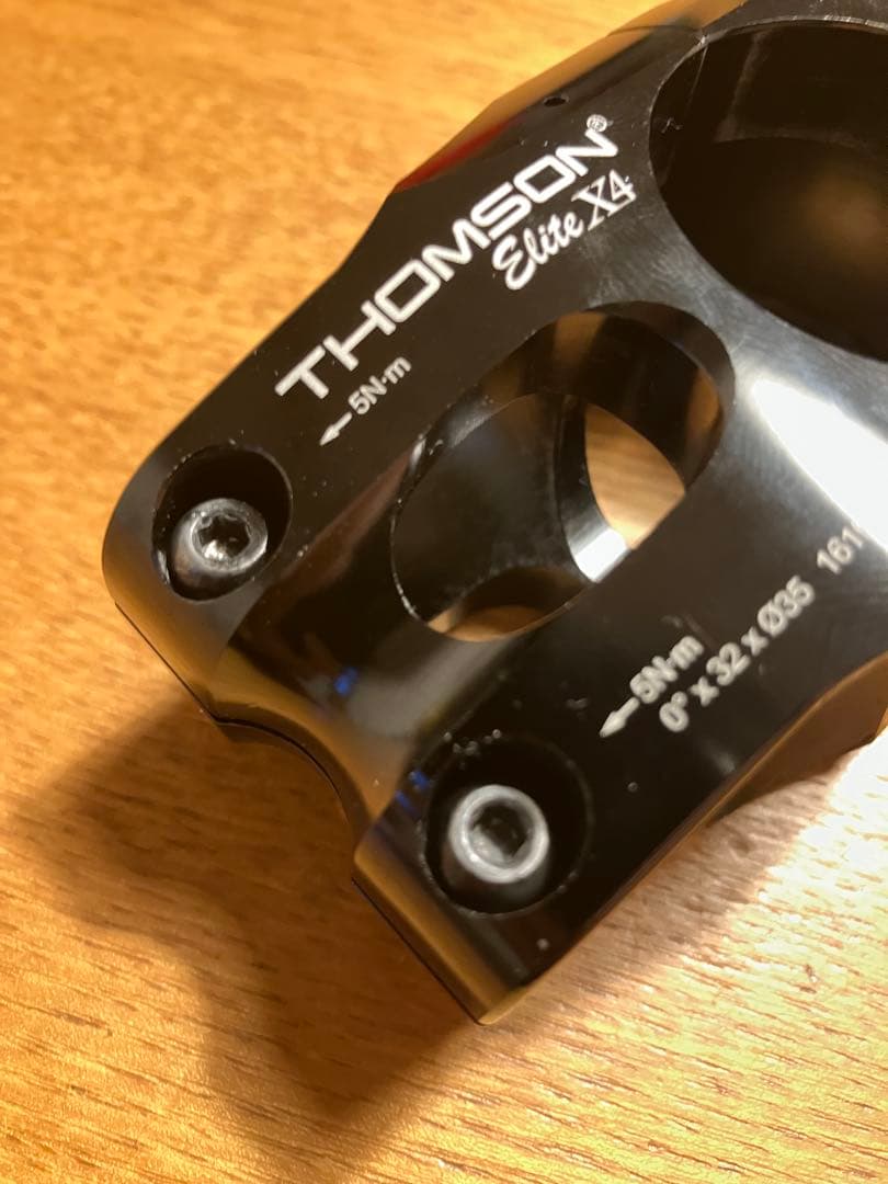 パーツ THOMSON ELITE 35mm X4 STEM 32mm
