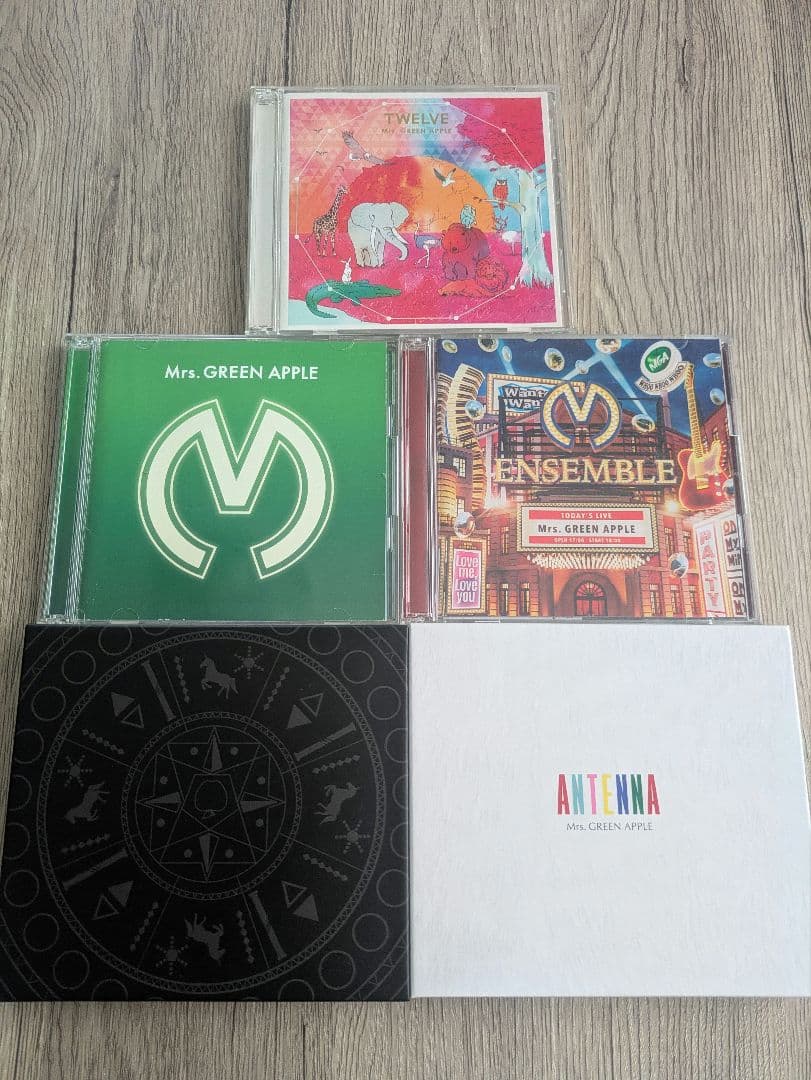 Mrs.GREEN APPLE　TWELVE　初回限定盤　CD＆DVD
