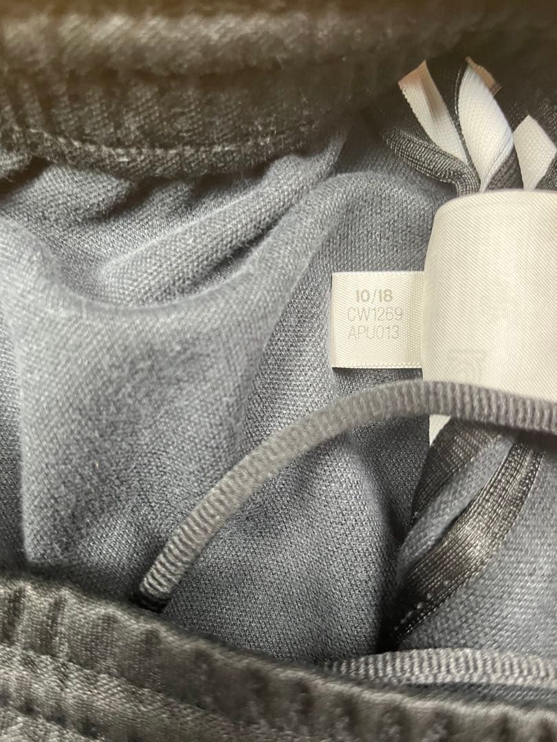 adidas アディダス ベッケンバウアー トラックパンツ　刺繍ロゴ